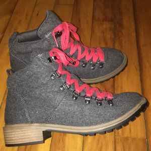 Grey Wooly Hiking Style Boots with Red Laces